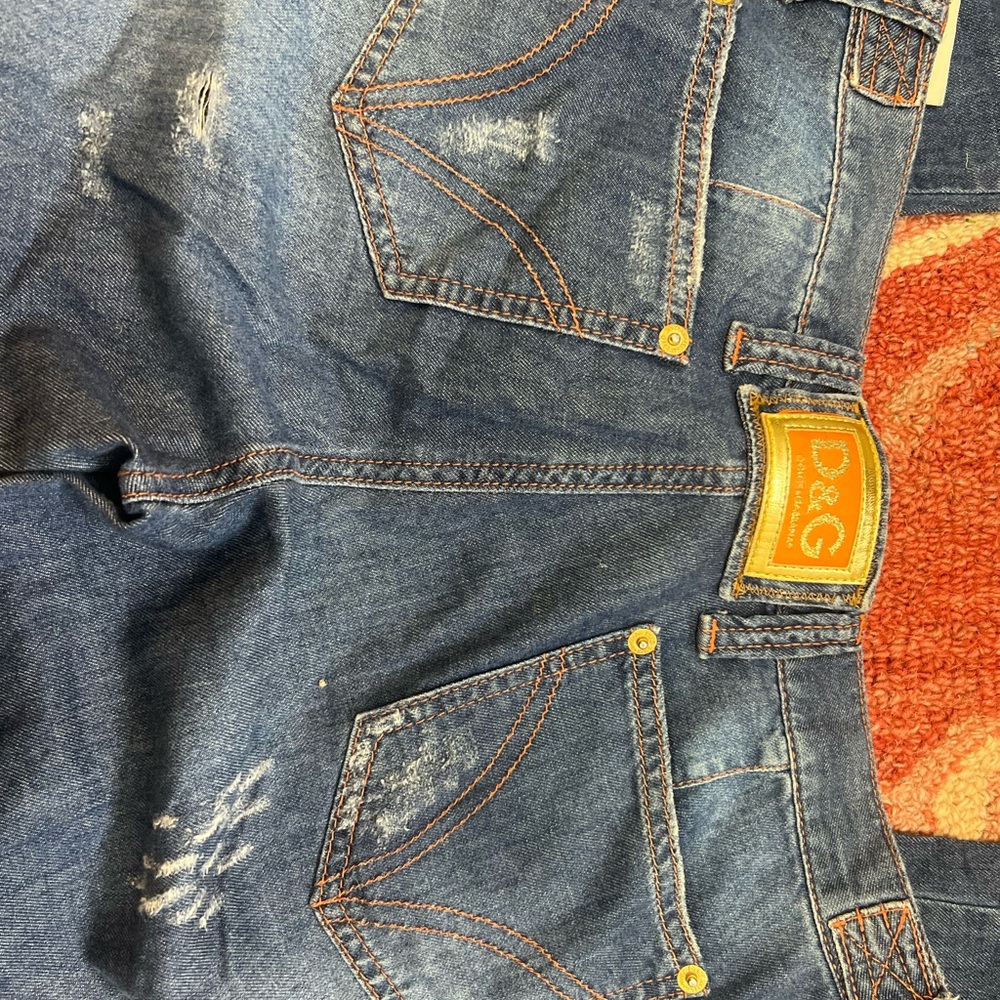 Vintage 2000s D&G women’s  Distressed Blue Denim Jeans